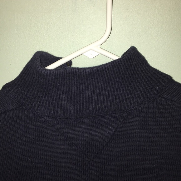 Tommy Hilfiger 1/4 Zip Sweater - Picture 4 of 4